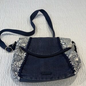 Sakroots Foldover Crossbody Bag Navy Denim with White Floral Panels
